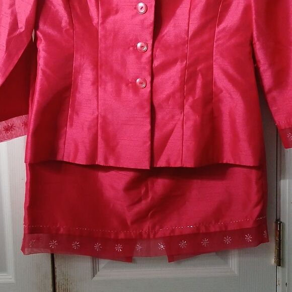 Jessica Howard vintage bright pink beaded blazer and skirt set Sz 8 NWOT - Picture 2 of 13